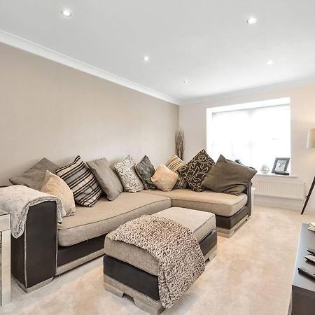 Home In Southsea With Hot Tub, Close To The Sea Portsmouth Esterno foto